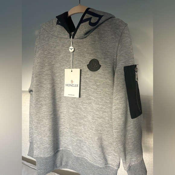 Moncler Kids Boys Light Gray Logo Hoodie, 100% Cotton, Size 4 / 104 - Picture 1 of 5